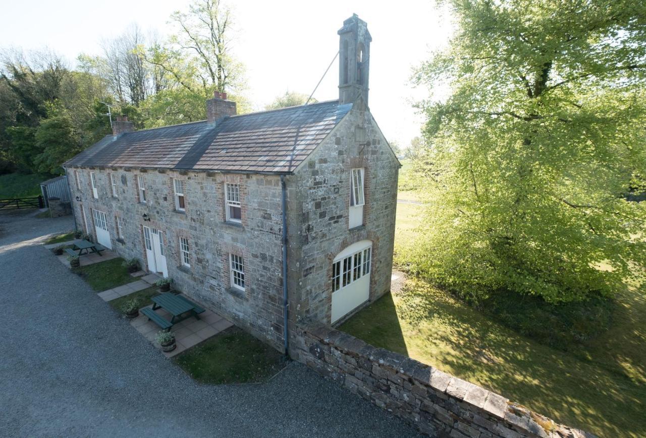 Belle Isle Castle And Cottages Enniskillen Exterior photo