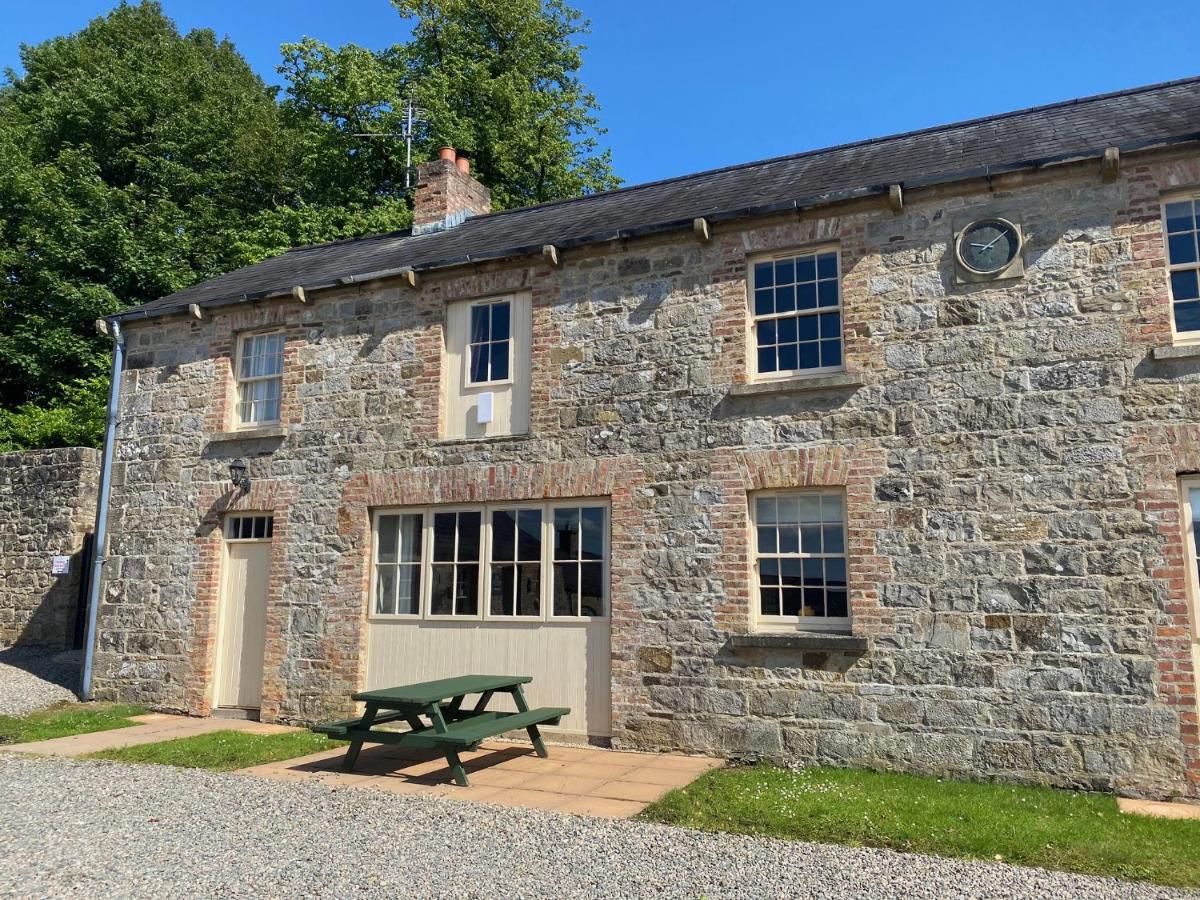 Belle Isle Castle And Cottages Enniskillen Exterior photo